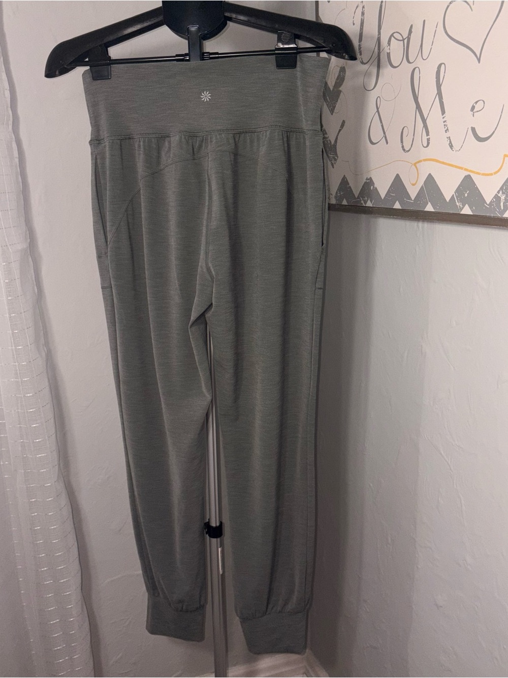 Athleta Salutation Jogger Women's Med Gray Green High Rise Powervita Lounge Pant - Picture 5 of 11